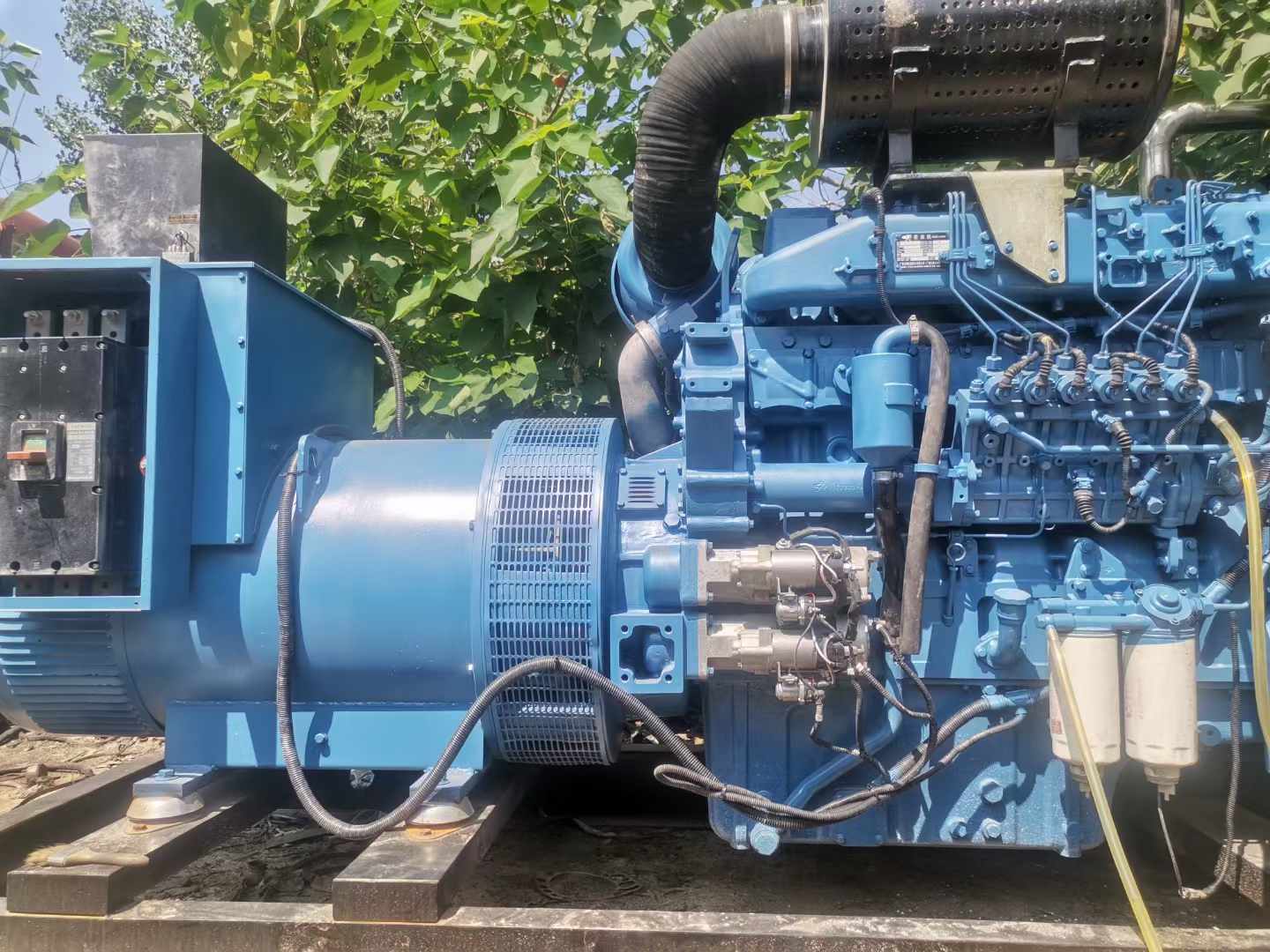 西吉详细说明降低 800kW 柴油发电机输出电流波动的方法