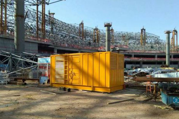 西吉发电机出租如何判断空气滤清器是否需要更换？