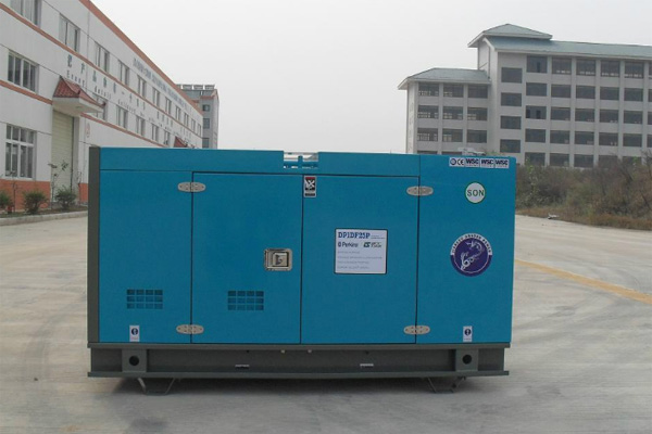 西吉发电机租赁如何正确安装空气滤清器？